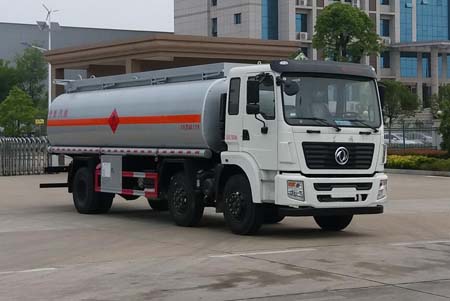 專威牌HTW5250GYYESQ型東風小三軸運油車